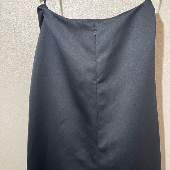 Watters And Watters Elegant Black Women's Skirt - Picture 2 of 3